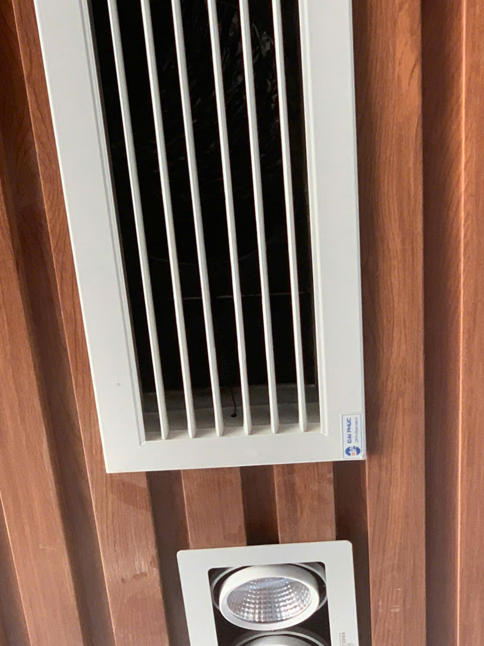 địa chỉ sửa điều hòa âm trần nối ống gió chảy nước đọng sương